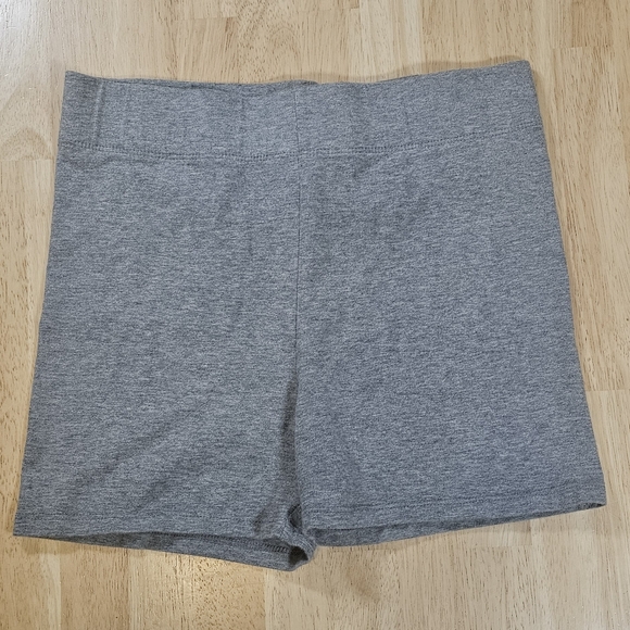 Forever 21 Pants - Gray Stretchy Shorts